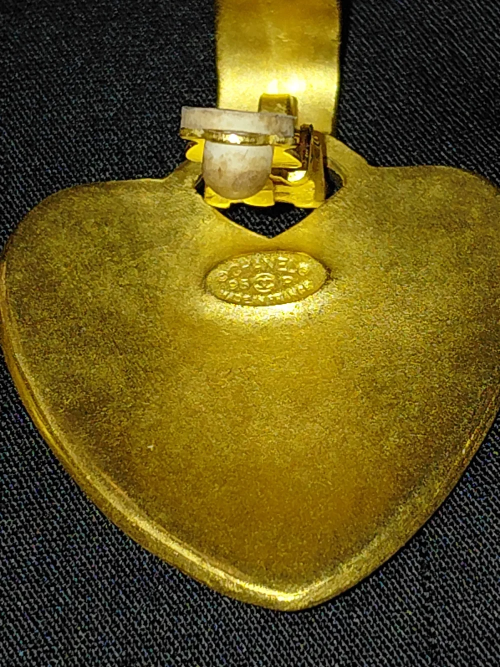 VTG Chanel Brushed Gold Heart CC Logo Clip On Drop Dangle Earrings. VGVC!